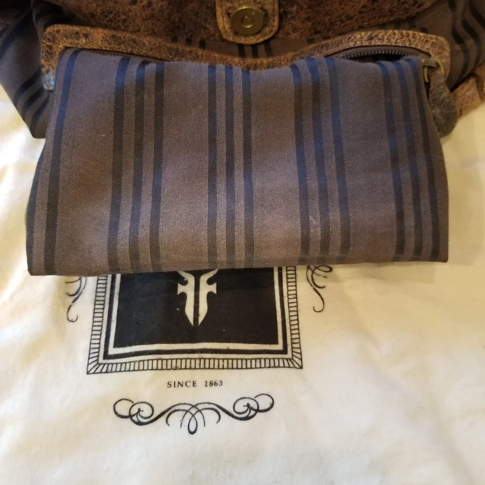 Frye Deborah Studded Star Distressed Handbag - Picture 8 of 16